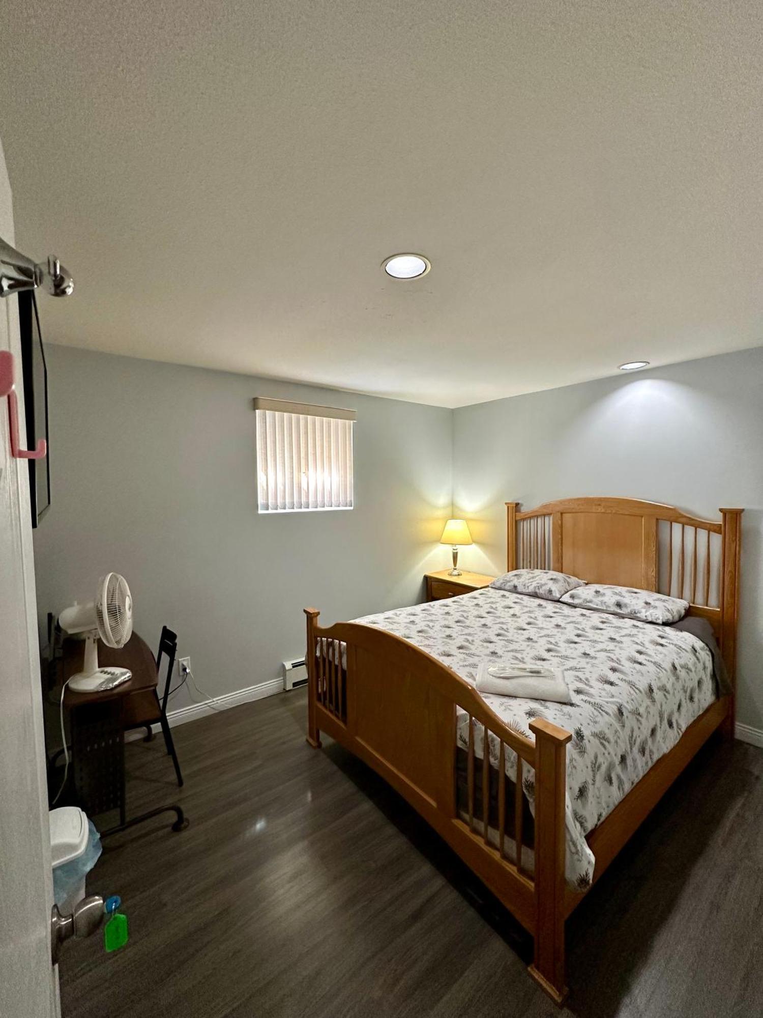 Anne'S Bnb Surrey Dış mekan fotoğraf